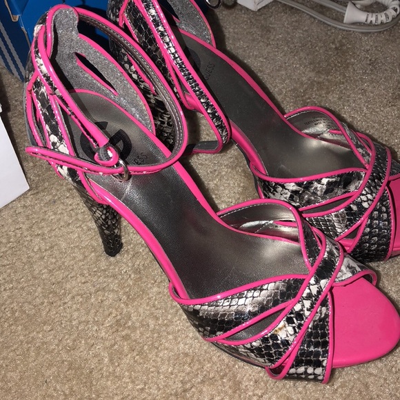 Shoes - Picture 3 of 3